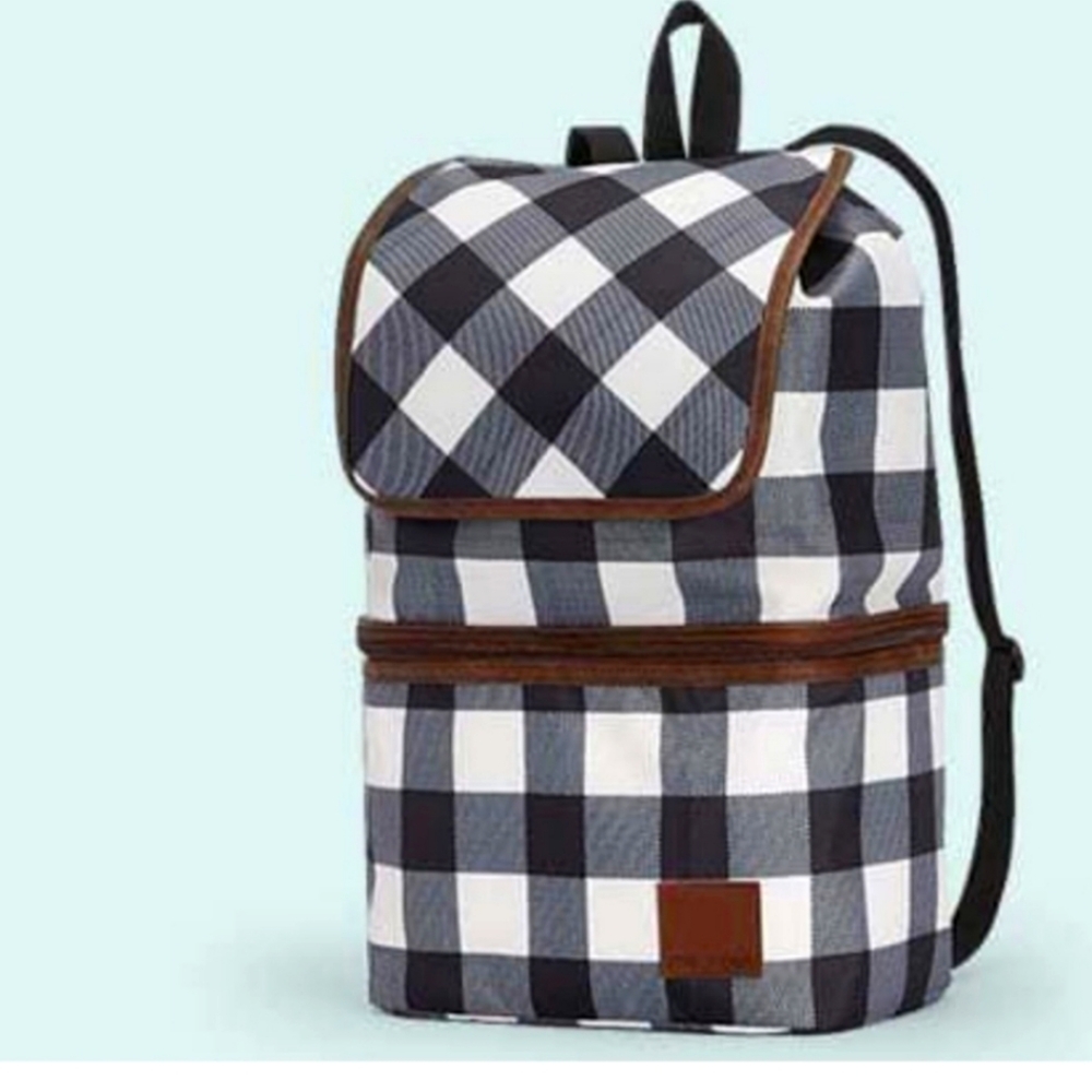 🖤NEW W/TAGS- MAURICE'S BACK PACK LUNCH BAG /COOLER🖤